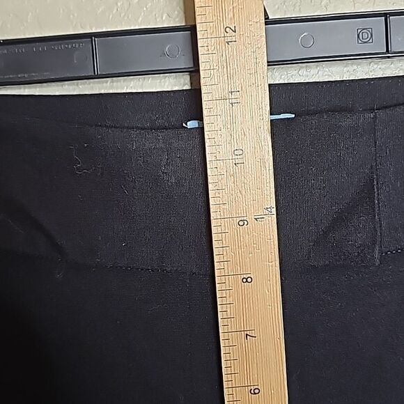 NWT Cece 6 Essentials Black Ponte knit pants - Picture 8 of 11